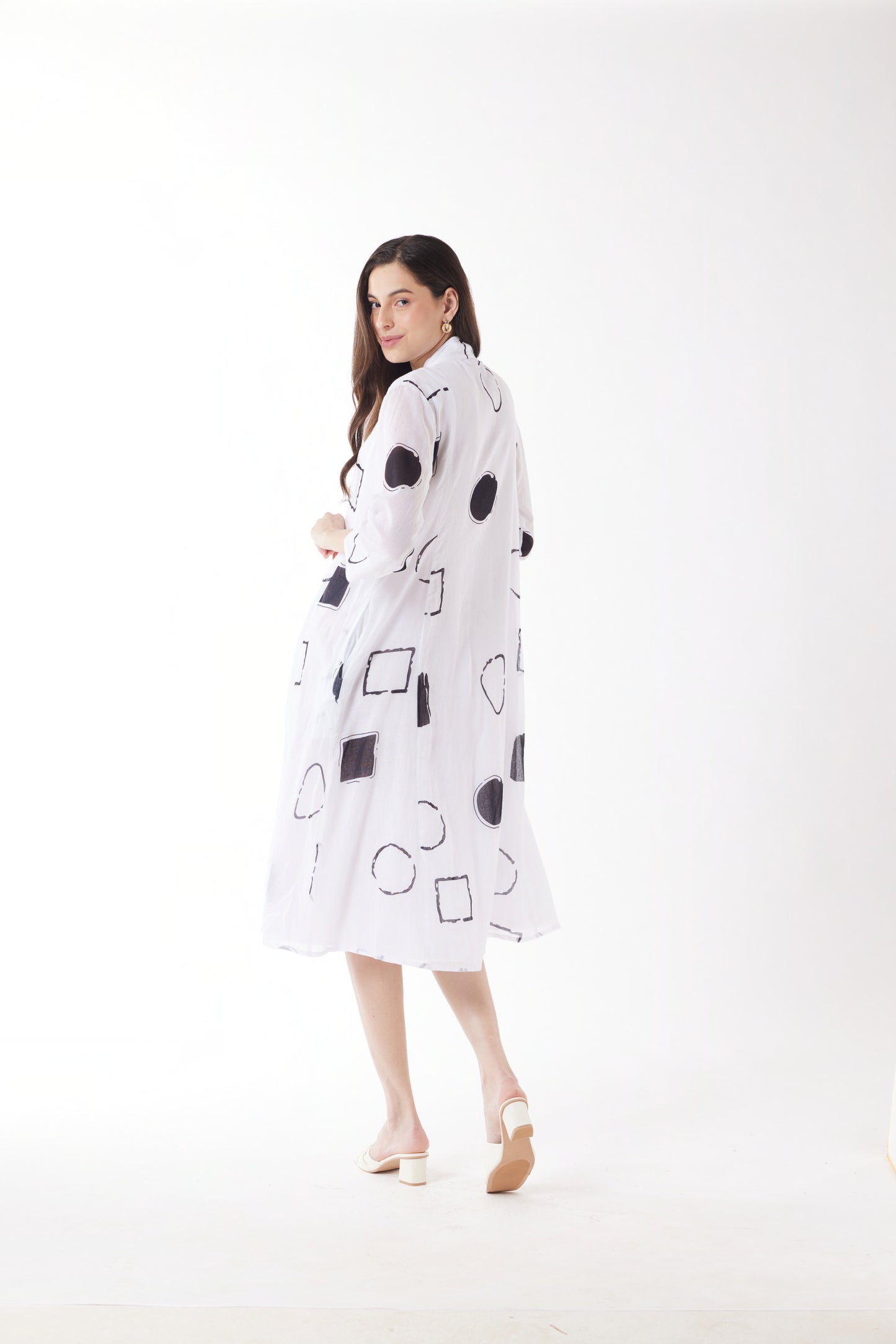 Woman wearing Au Hasard D'Un Voyage's Dress in white