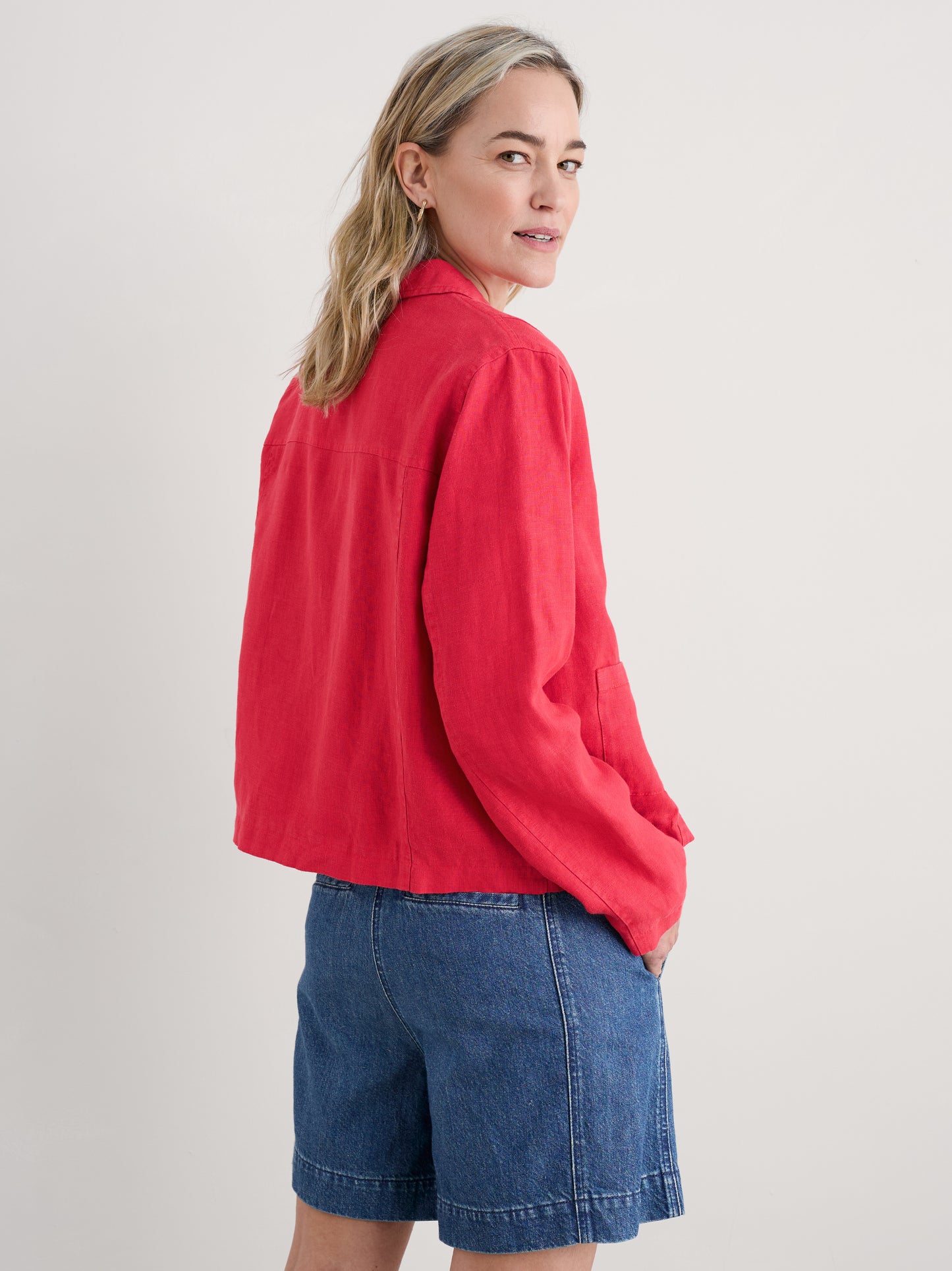 Back of the Arame Linen Jacket by SEASALT in Raspberry red for women