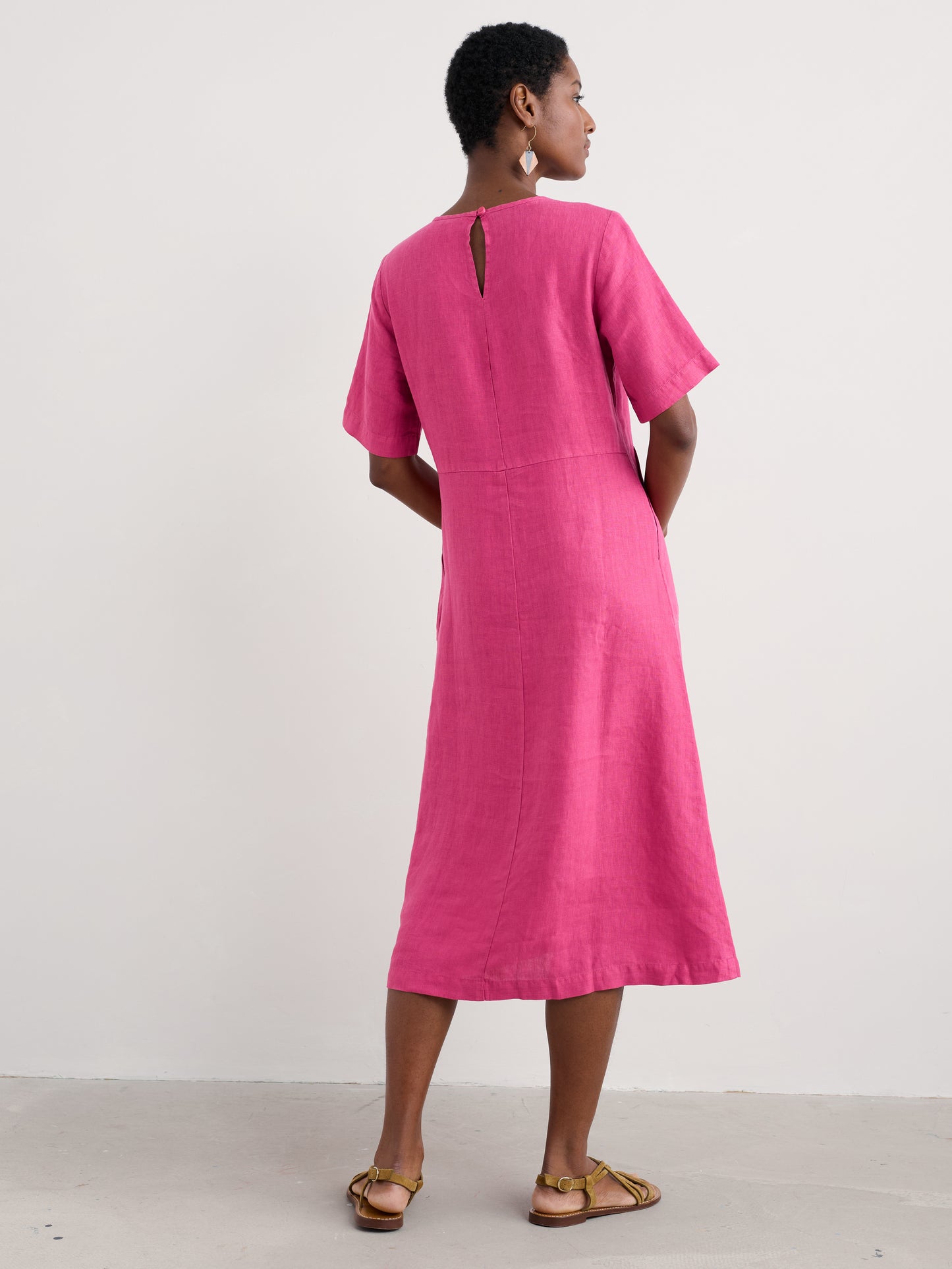 Back of the Grass Wave Linen Dress in Tulip pink by SEASALT