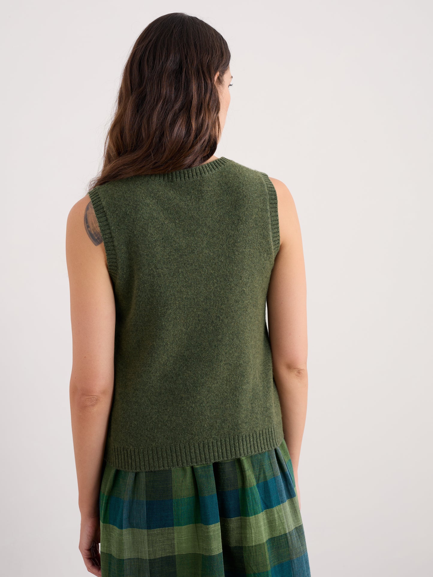 SEASALT - East View Vest - Light Olive