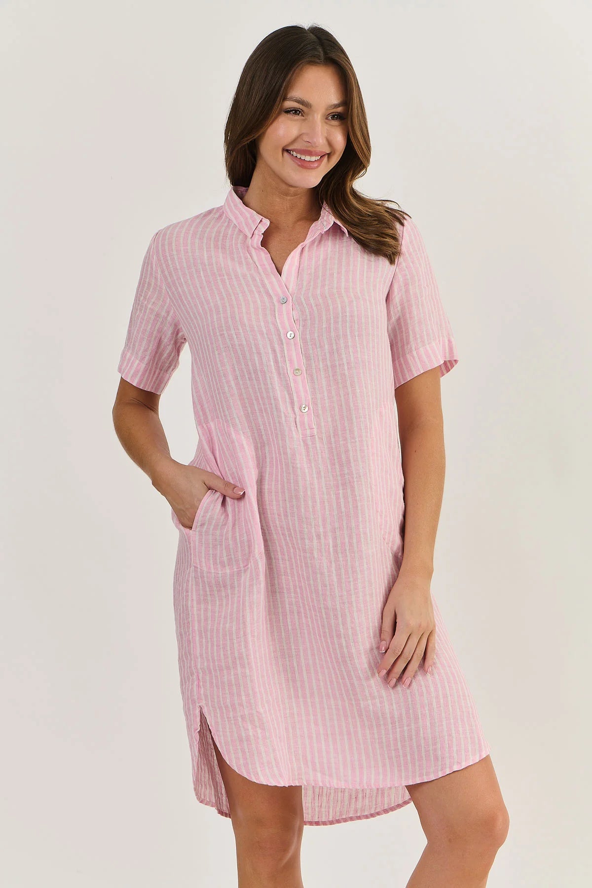 Enveloppe linen shirtdress in pink stripe,