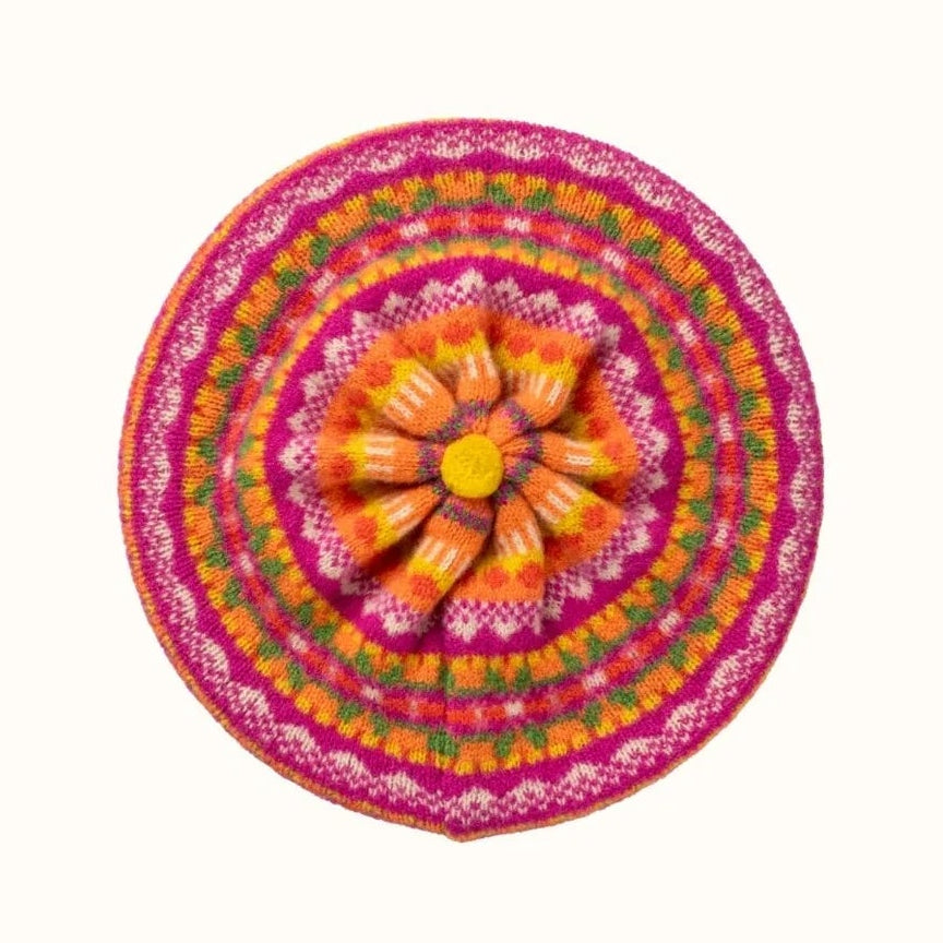 Eribe alloa beret in Tulip. Merino wool.