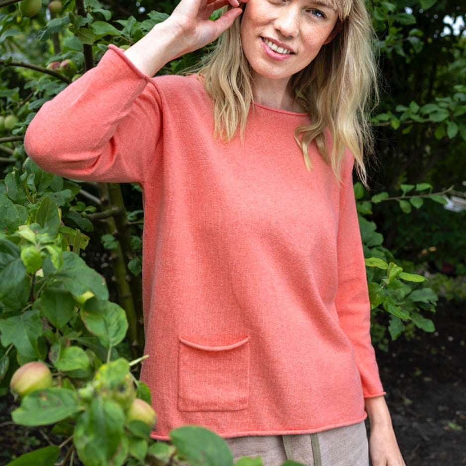 Ozon sweater from NOK. Quality Danish knitwear from Charlotte Mansted in peach.