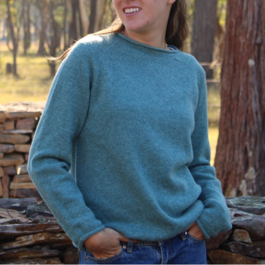 Merino wool sweater in teal. Quality knitwear. Harley of Scotland.