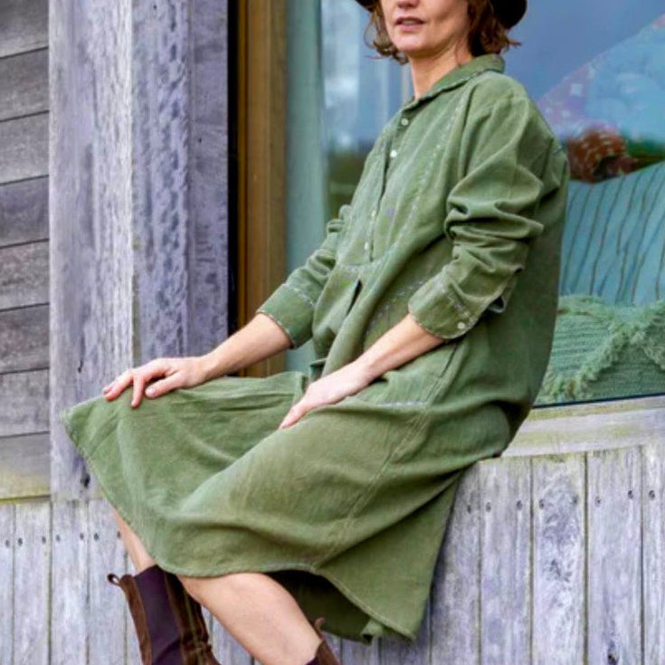 Mandalay Designs Cord shirtdress in green