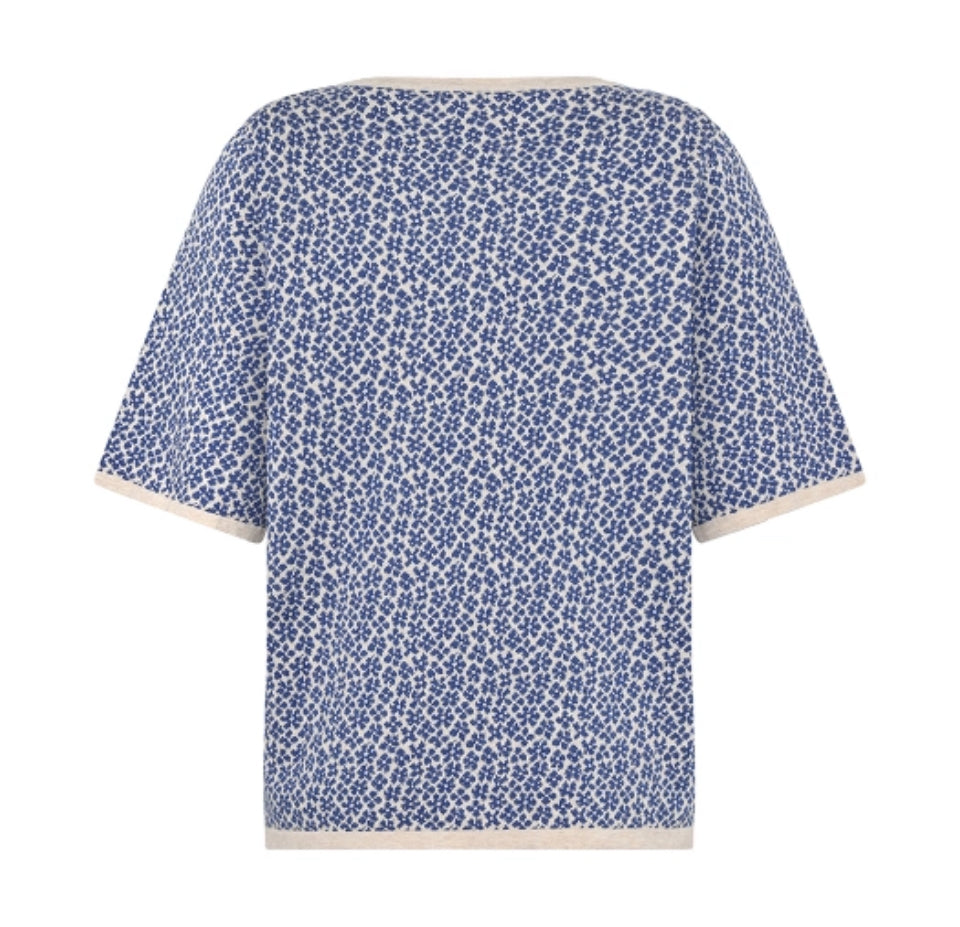 The Floss cotton Top in Blue by Mansted