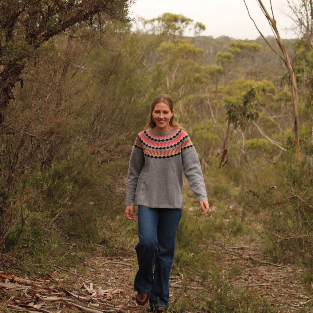 Fairisle woollen sweater in grey. Mansted Danish Knitwear.