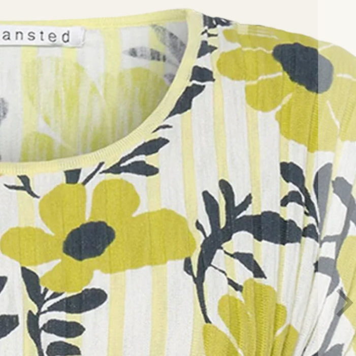 Mansted floral top in Olive. Panama.
