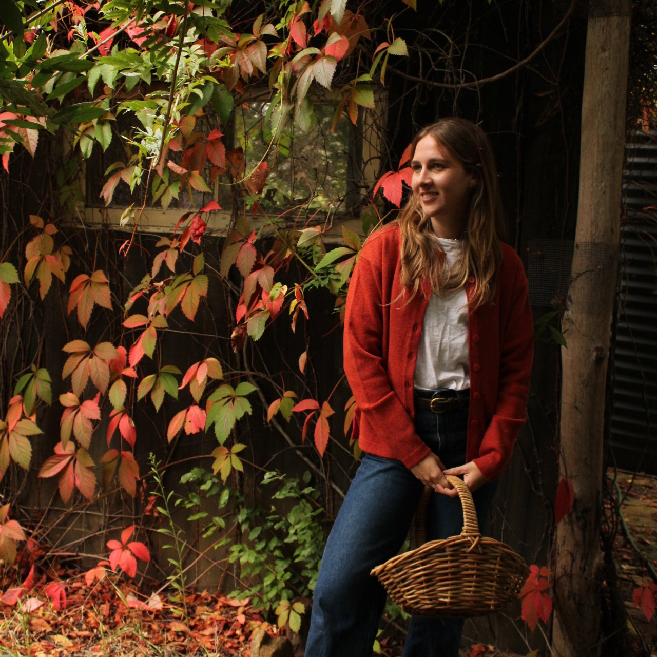 Rust cardigan from NOK. 100% wool, quality knitwear.