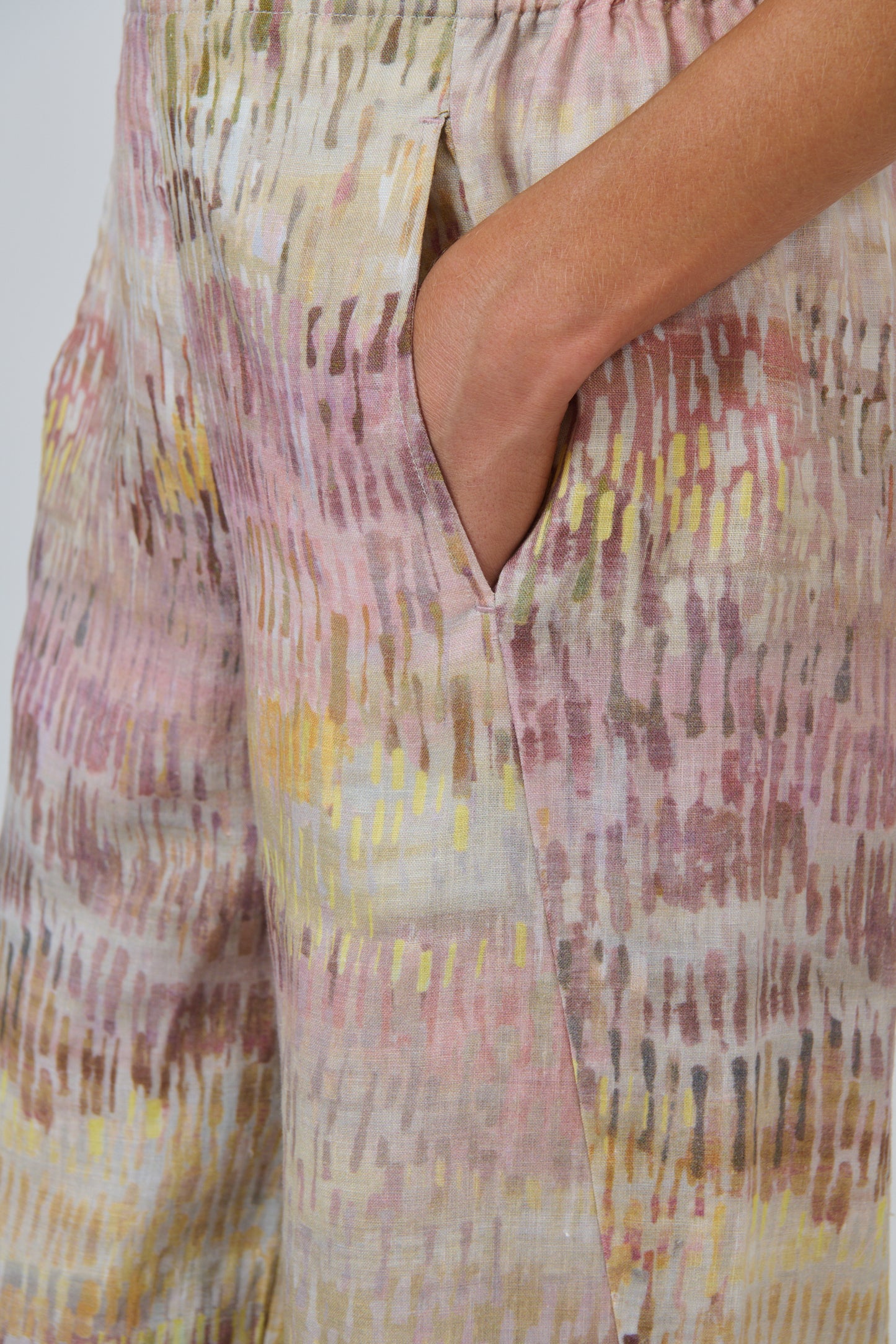 Naturals by O&J Linen pants GA398 in Jardin