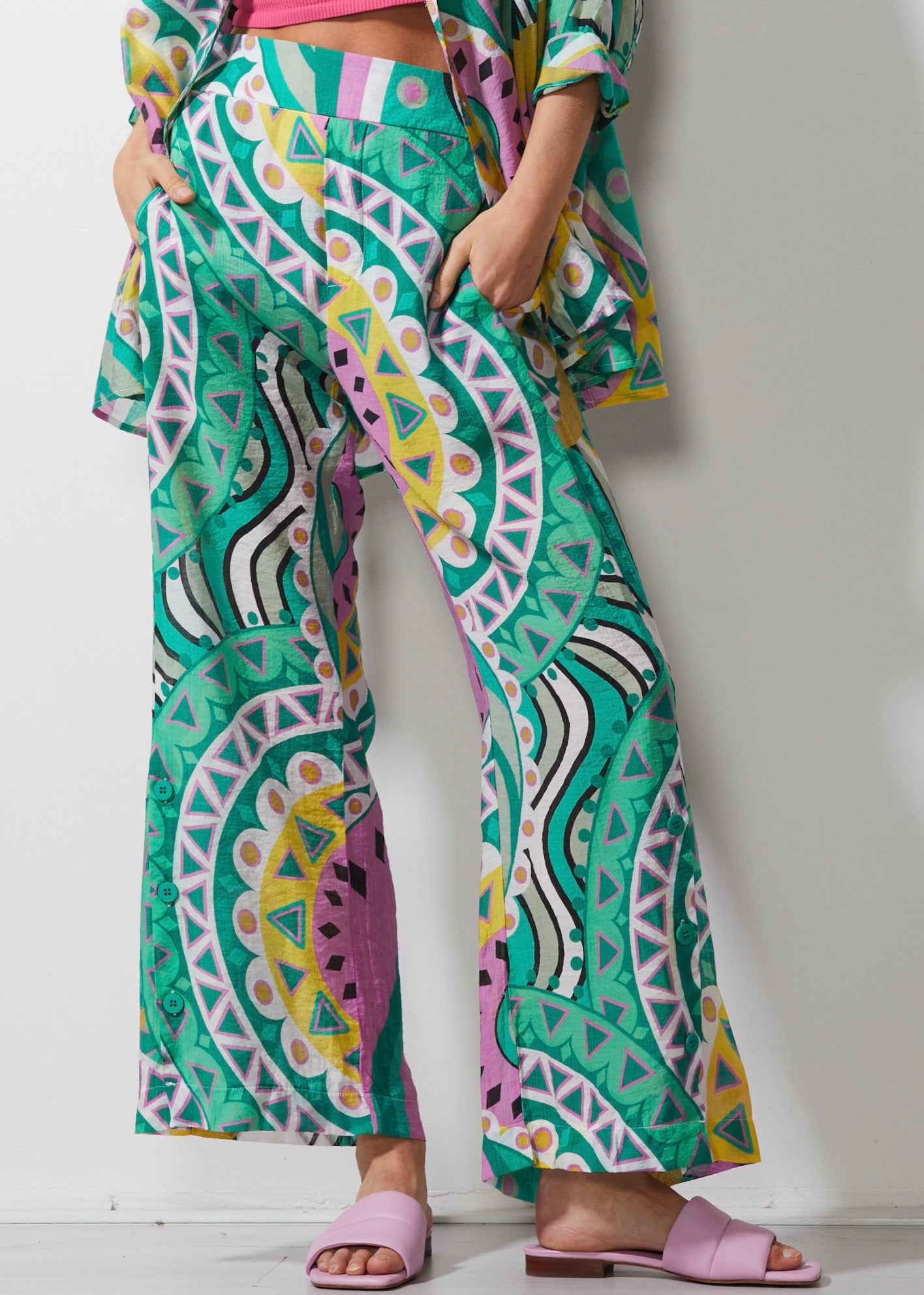 Zaket and Plover's Pants in Amalfi for women