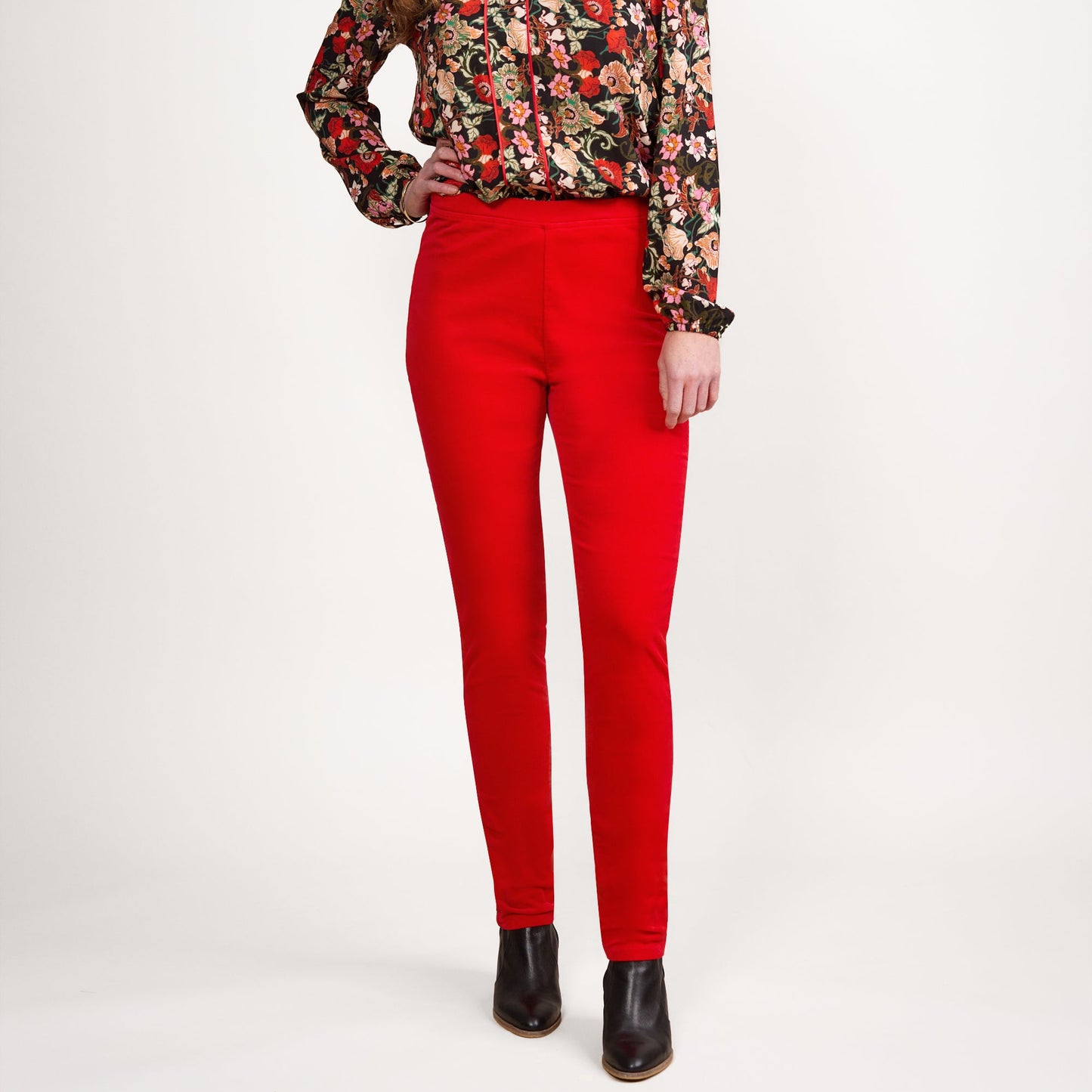 Pull on cord pants from Vassalli in Fiesta