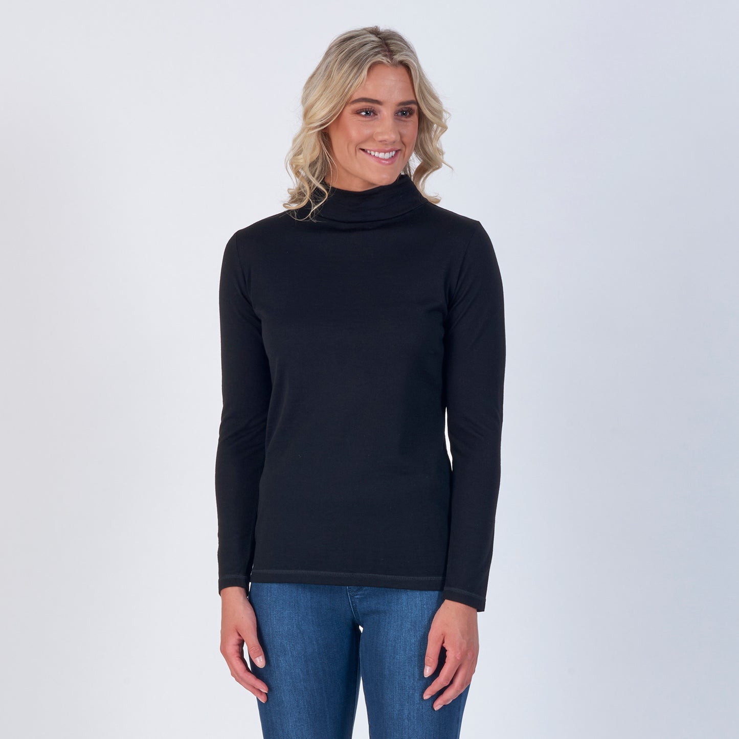 Vassalli Merino High Neck top in Black for women