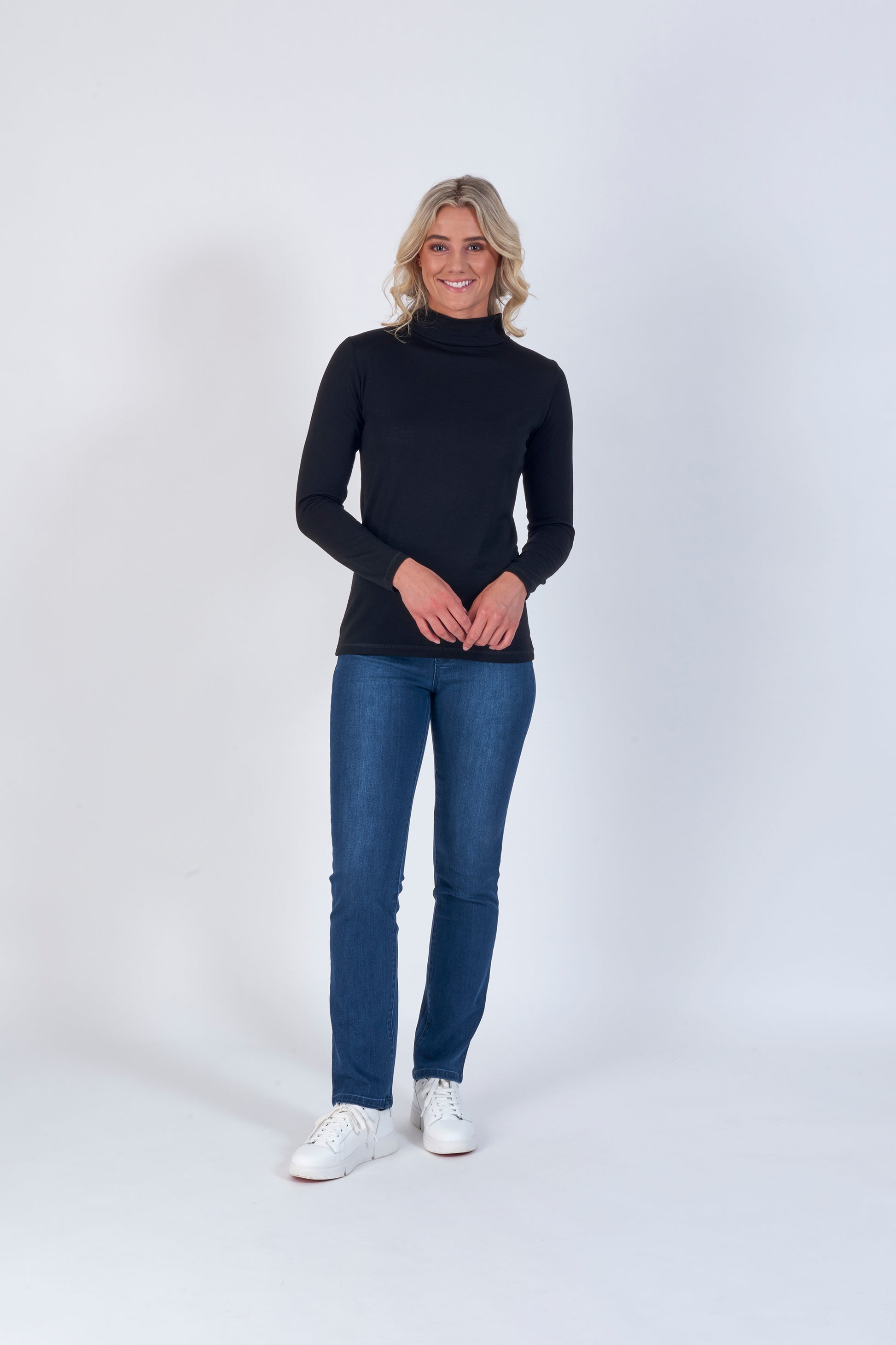 Vassalli Merino High Neck top in Black for women