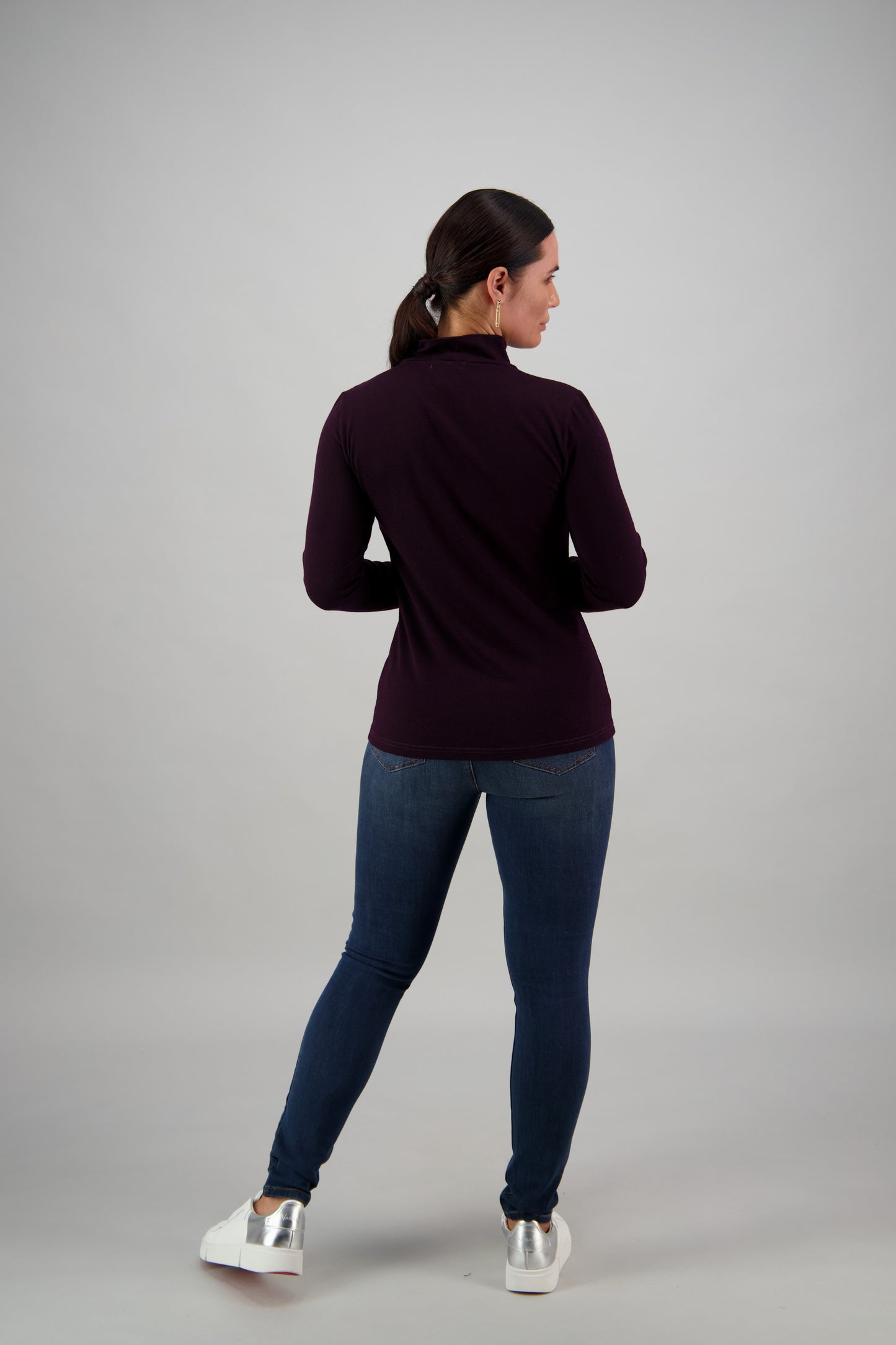 Vassalli Merino High Neck Top for women in Mulberry