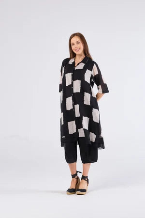 Au Hasard d'un Voyage - Shirt Dress - Black/ Oat