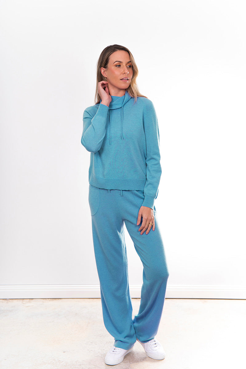 Bridge and Lord's snood neck pullover in frosted blue for women