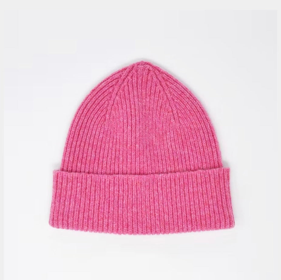 Beanie - merino wool. Ribbed unisex. Scottish knitwear