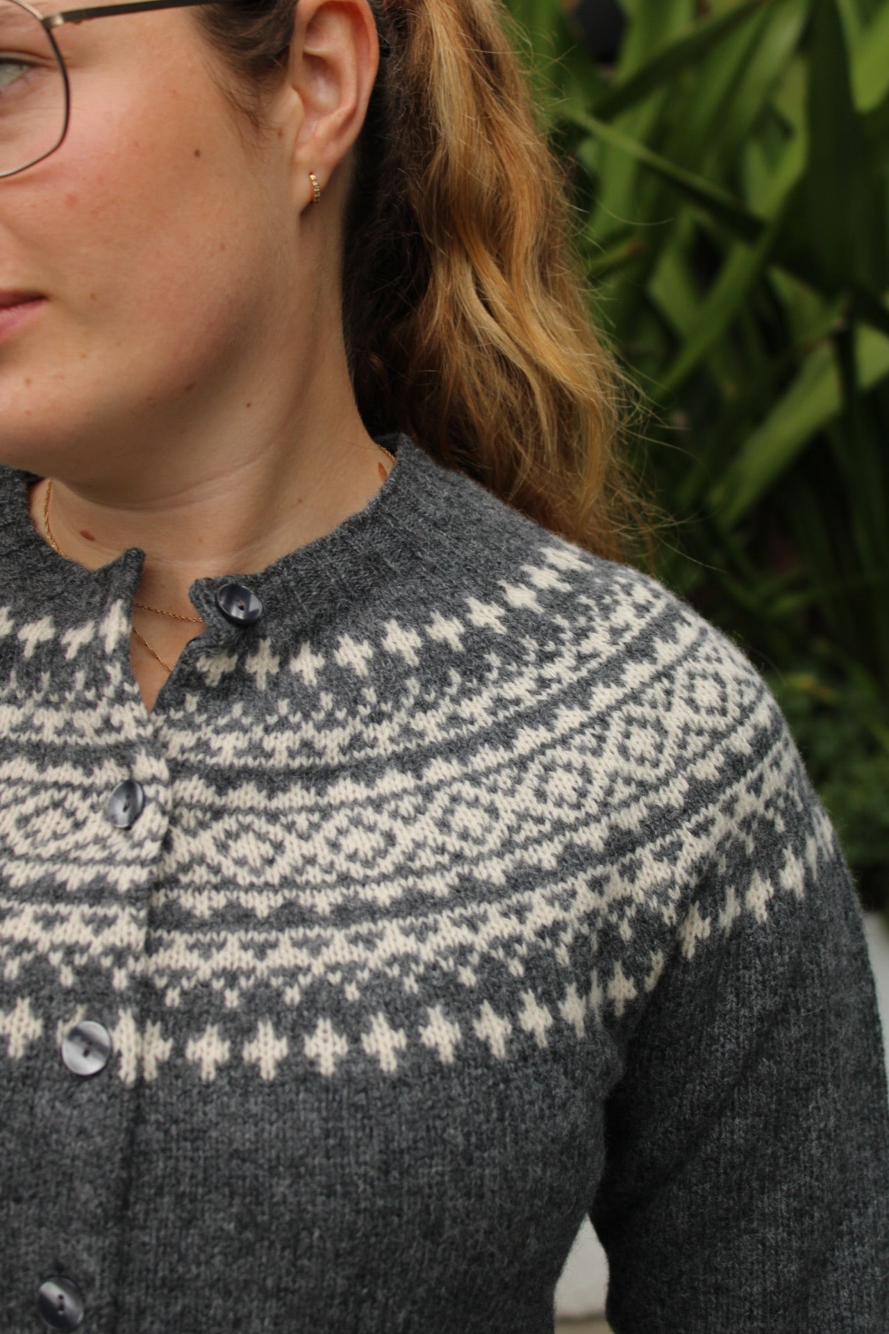 Close up of the knitted Fairisle pattern in charcoal and white