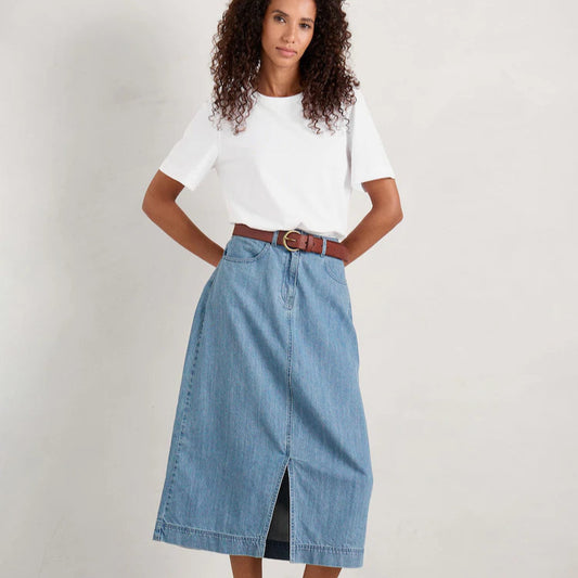 Woman wearing the cotton Copseland white T-Shirt by SEASALT in Salt