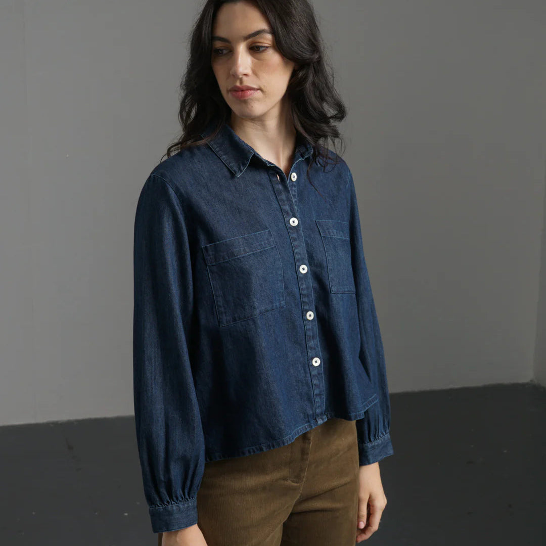 Woman wearing the Bibico Ada denim shirt made with cotton