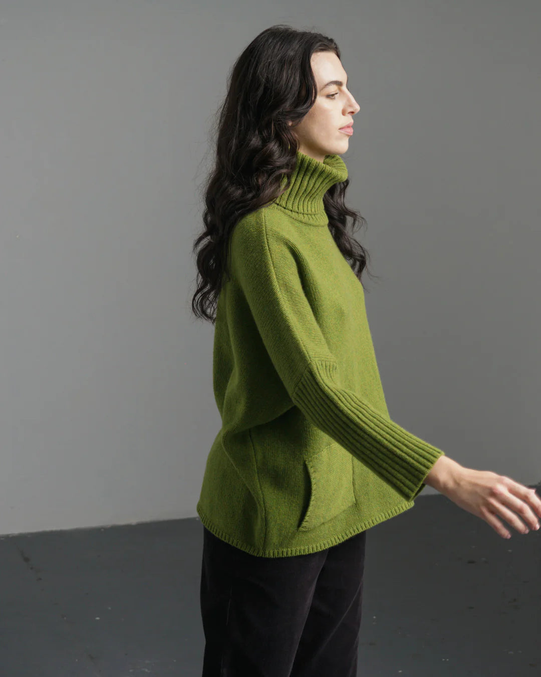 Woman wearing the Bibico Adela Jumper made with natural fibres