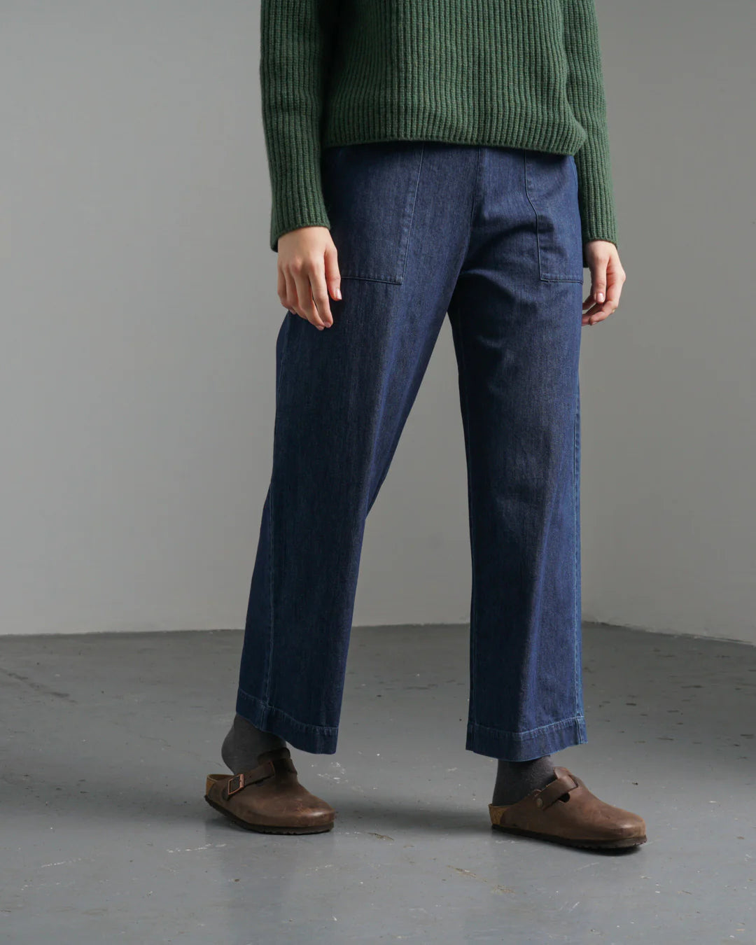 Everyday smart denim pants for women.