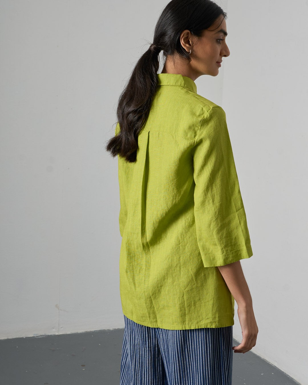 Bibico Betty Tunic Linen Citronelle Back View Berrimas Overflow
