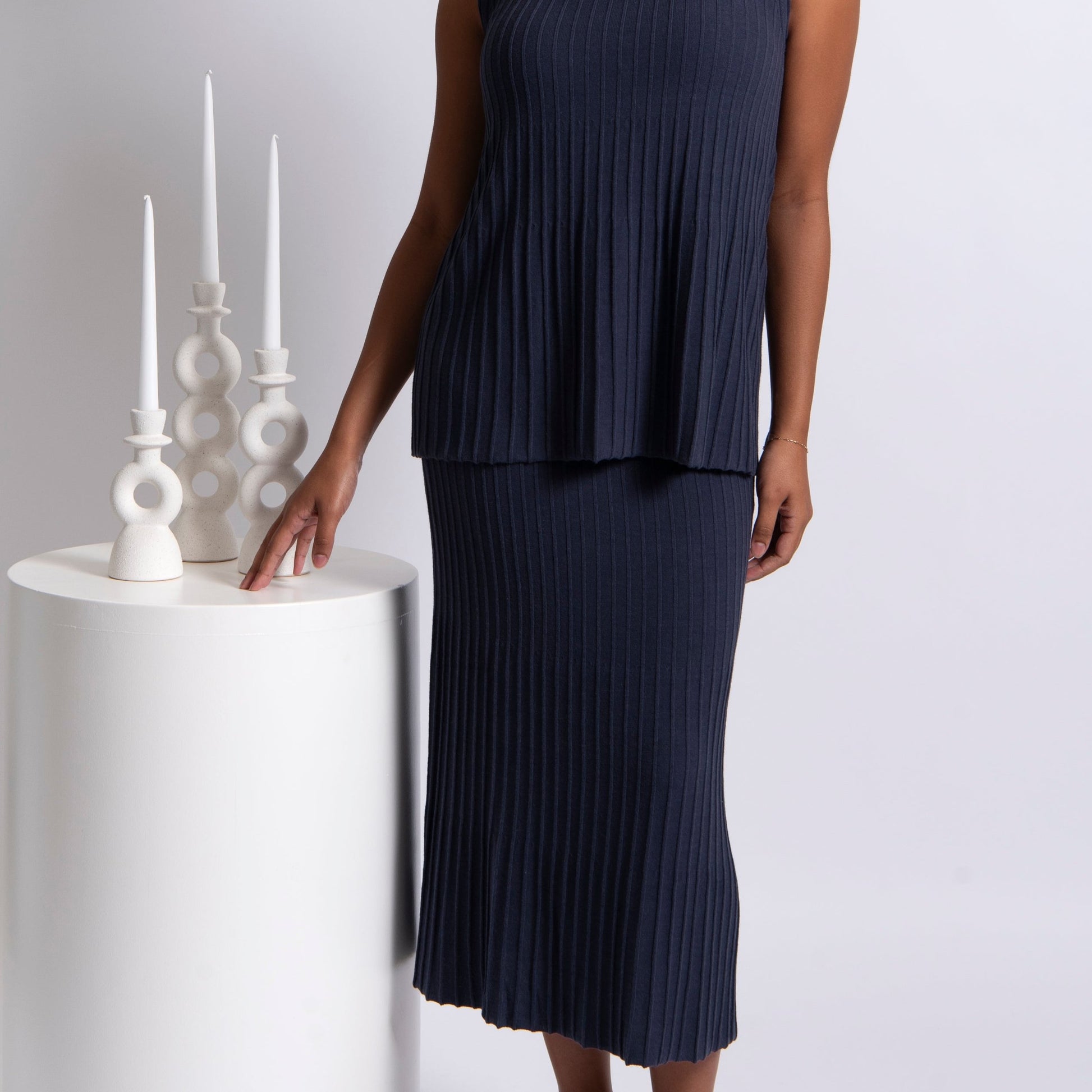 Knit rib skirt.