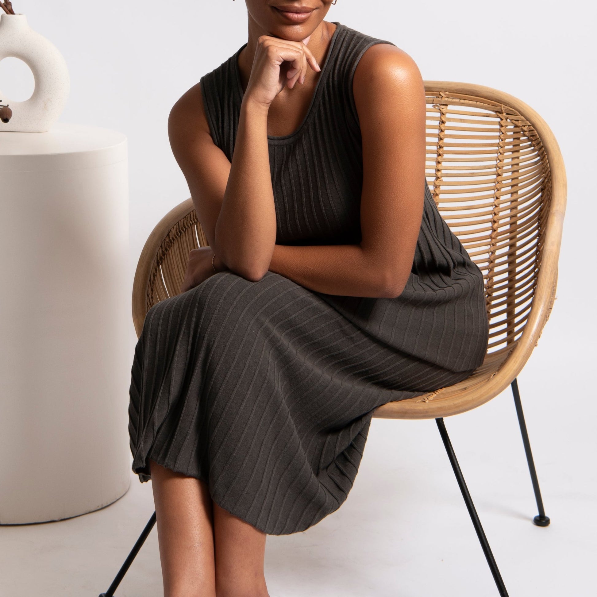 Bridge and Lord rib skirt. linen and viscose knit.