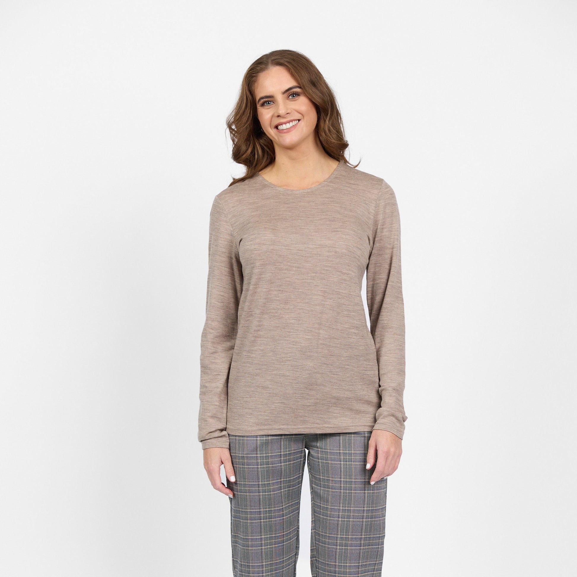 Crew neck merino wool top in twig from Vassalli