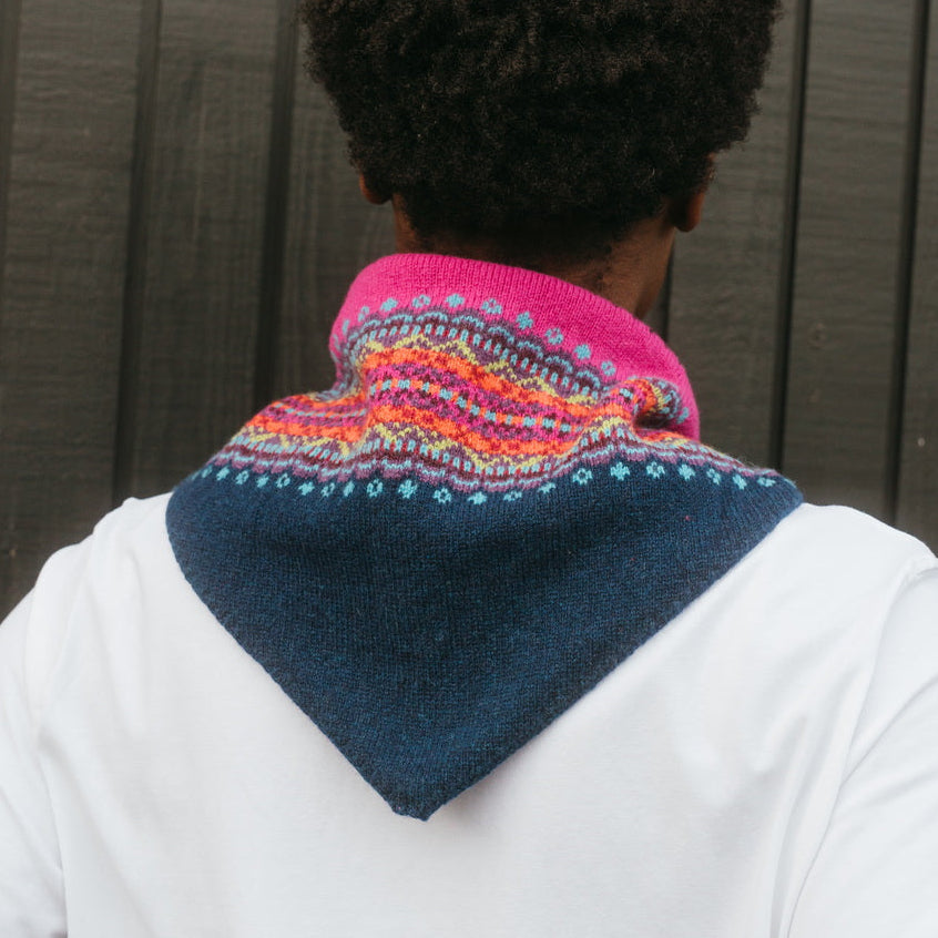 Eribe Scottish Knitwear triangle scarf