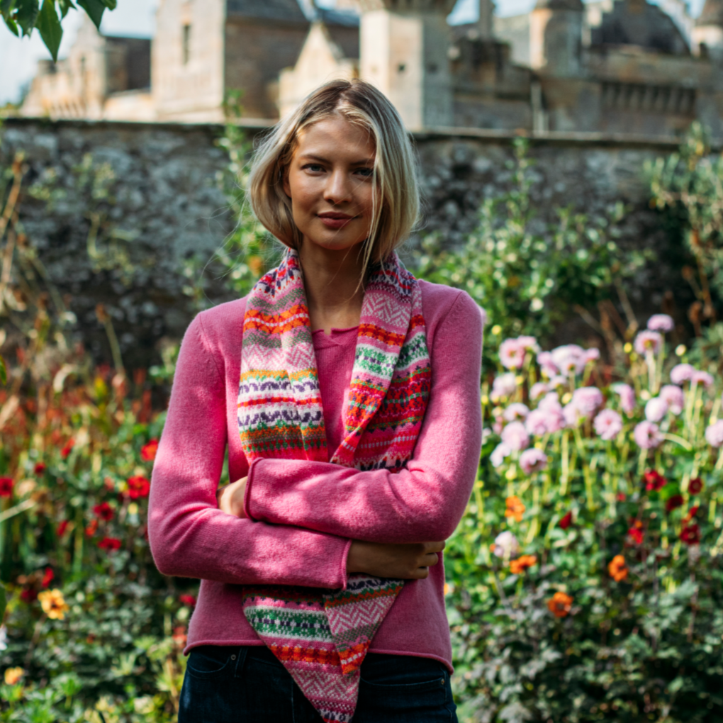 Eribé's Pioneer fair isle scarf in Rosalia