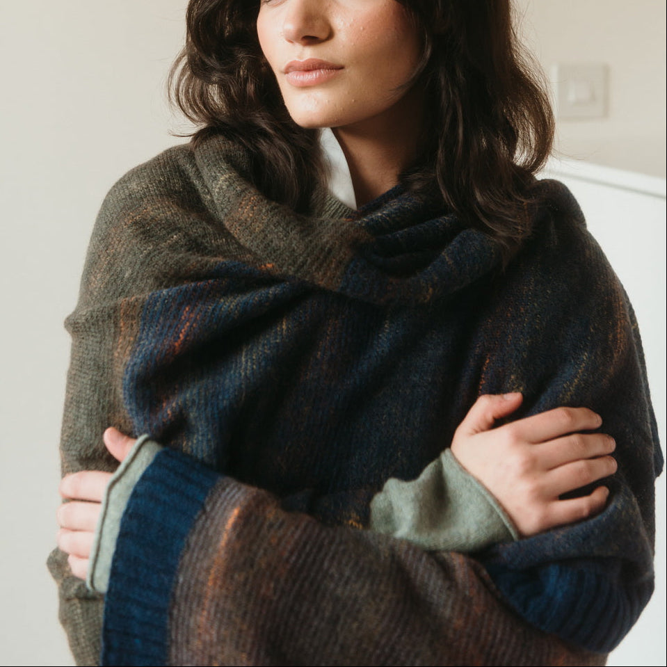 Eribe Treeline Wrap in Vole
