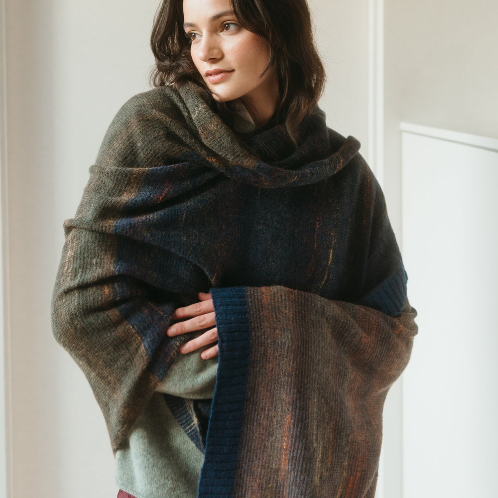 e Quality Scottish Knitwear.