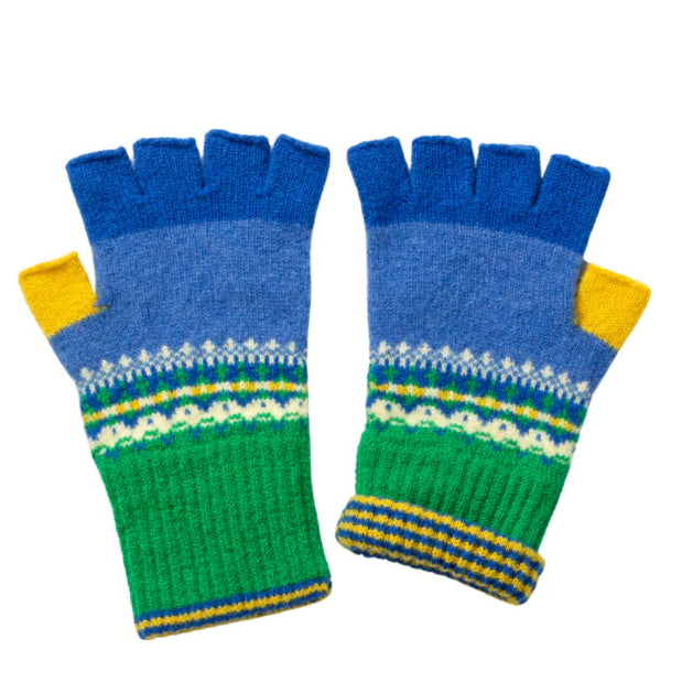 Eribe fingerless gloves in Luscious. Quality wool.