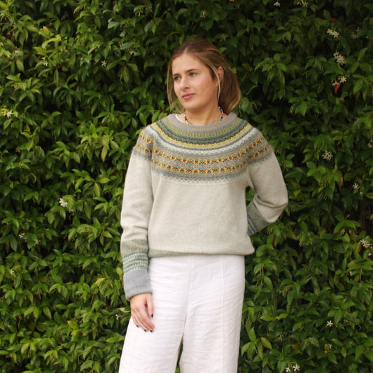 Eribe's Women's Alpine Sweater in Kelpie