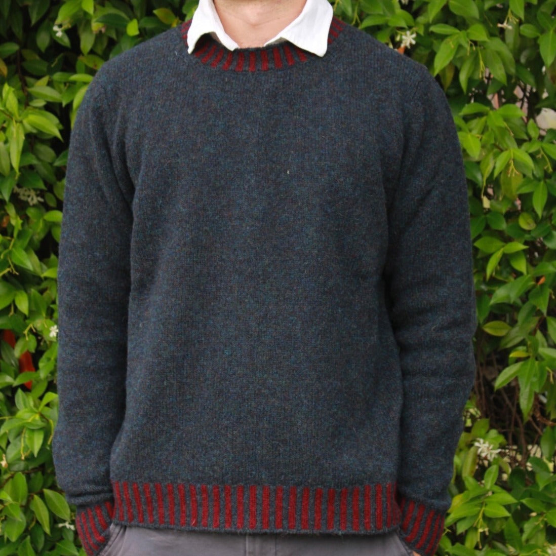 Eribe's Men's Bruar Sweater in Black Grouse