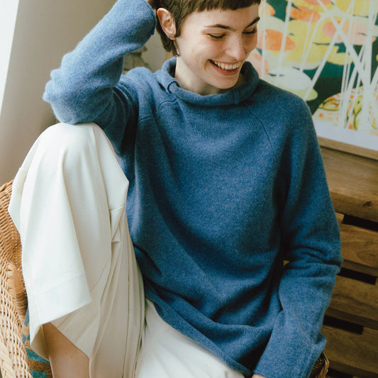 Eribe quality merino wool jumper for women in blue