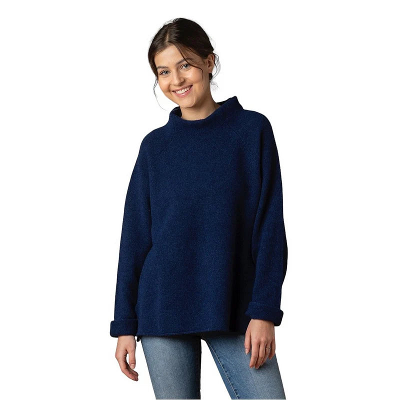 Eribe corry raglan sweater in Regatta.