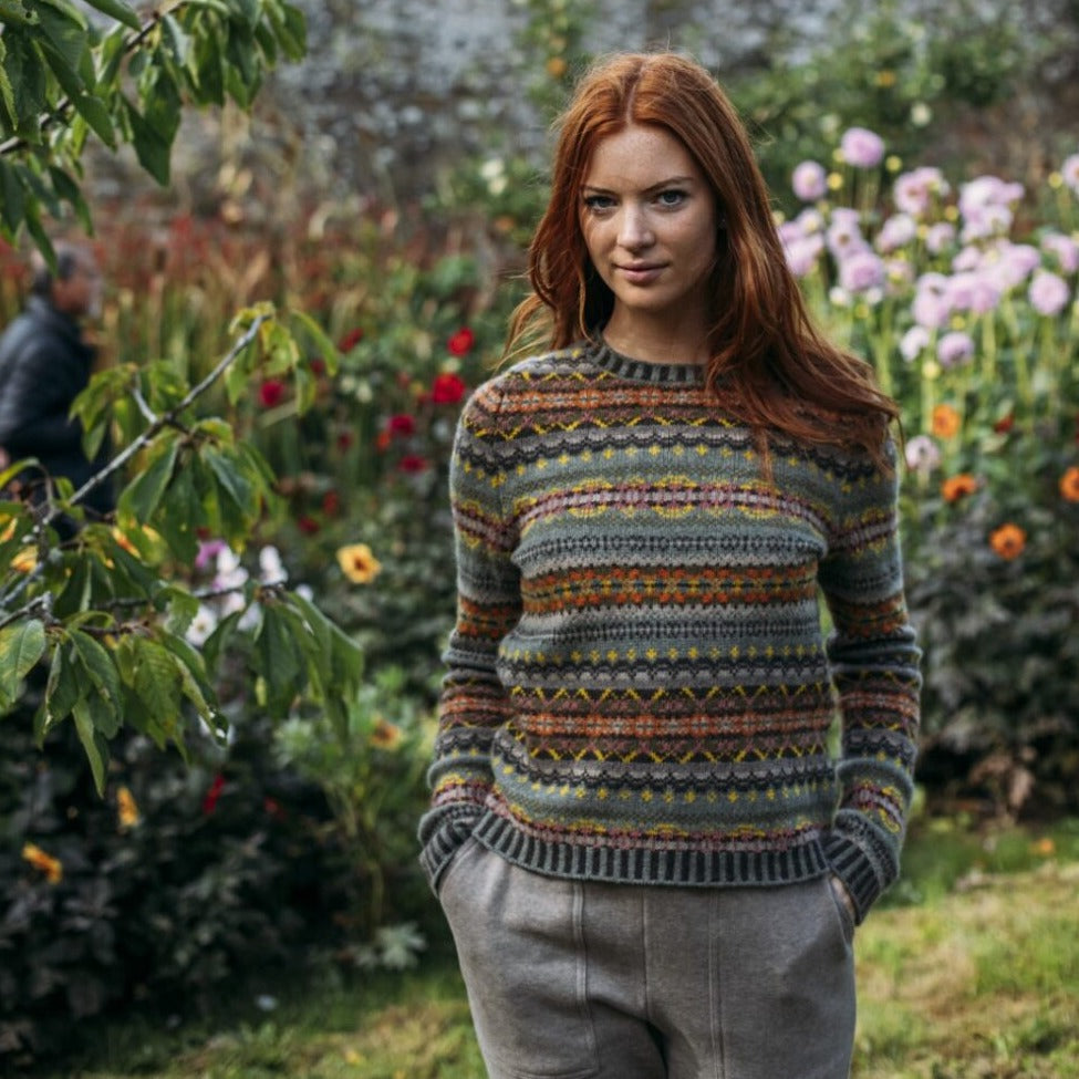 Eribe Scottish Knitwear Kinross Fairisle Sweater in Agate.