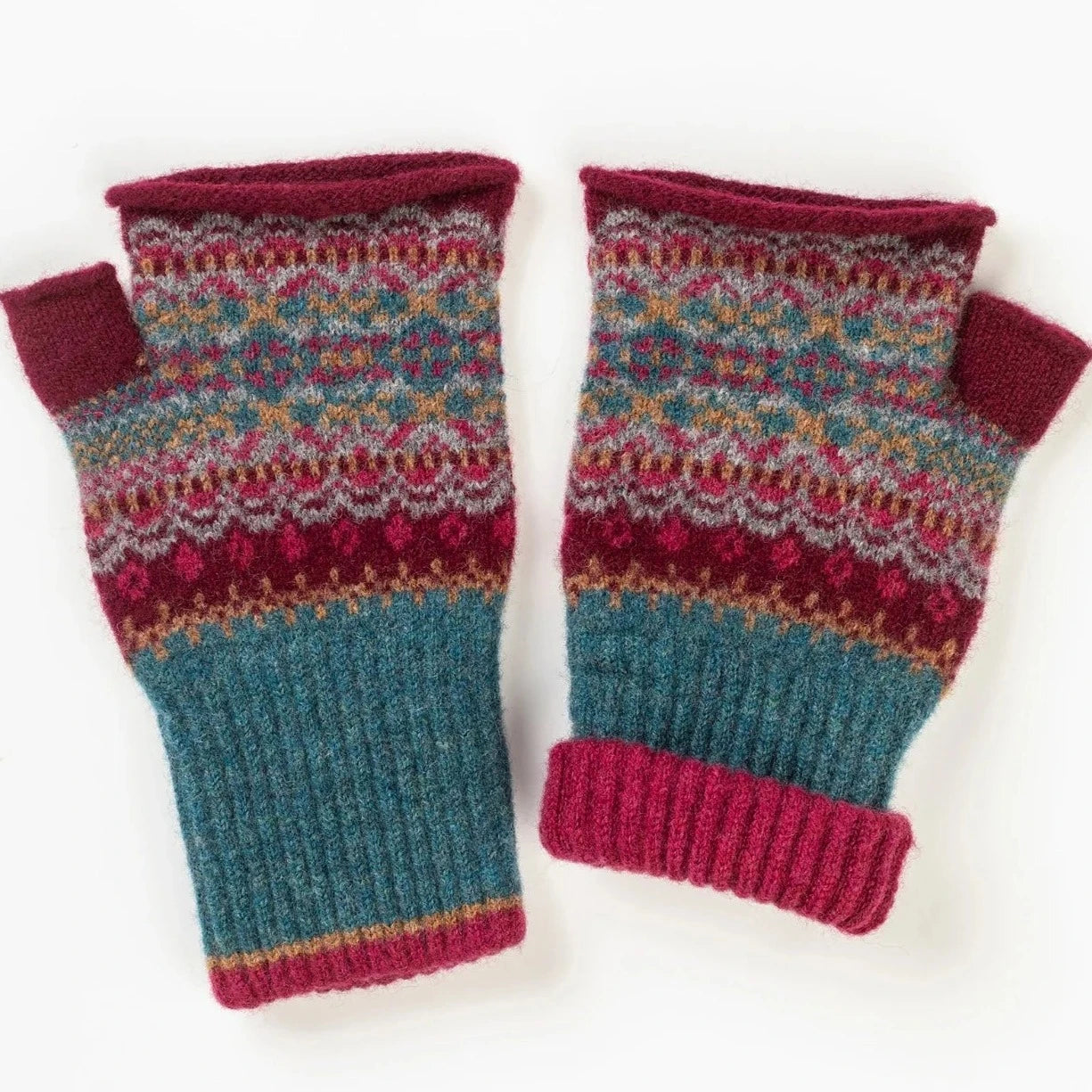 Open Fair isle mitt from Eribe. 100% Merino Wool.