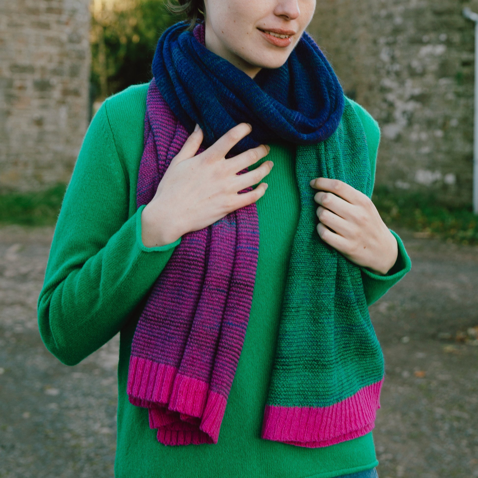 Eribe Treeline Wrap in Hinesty