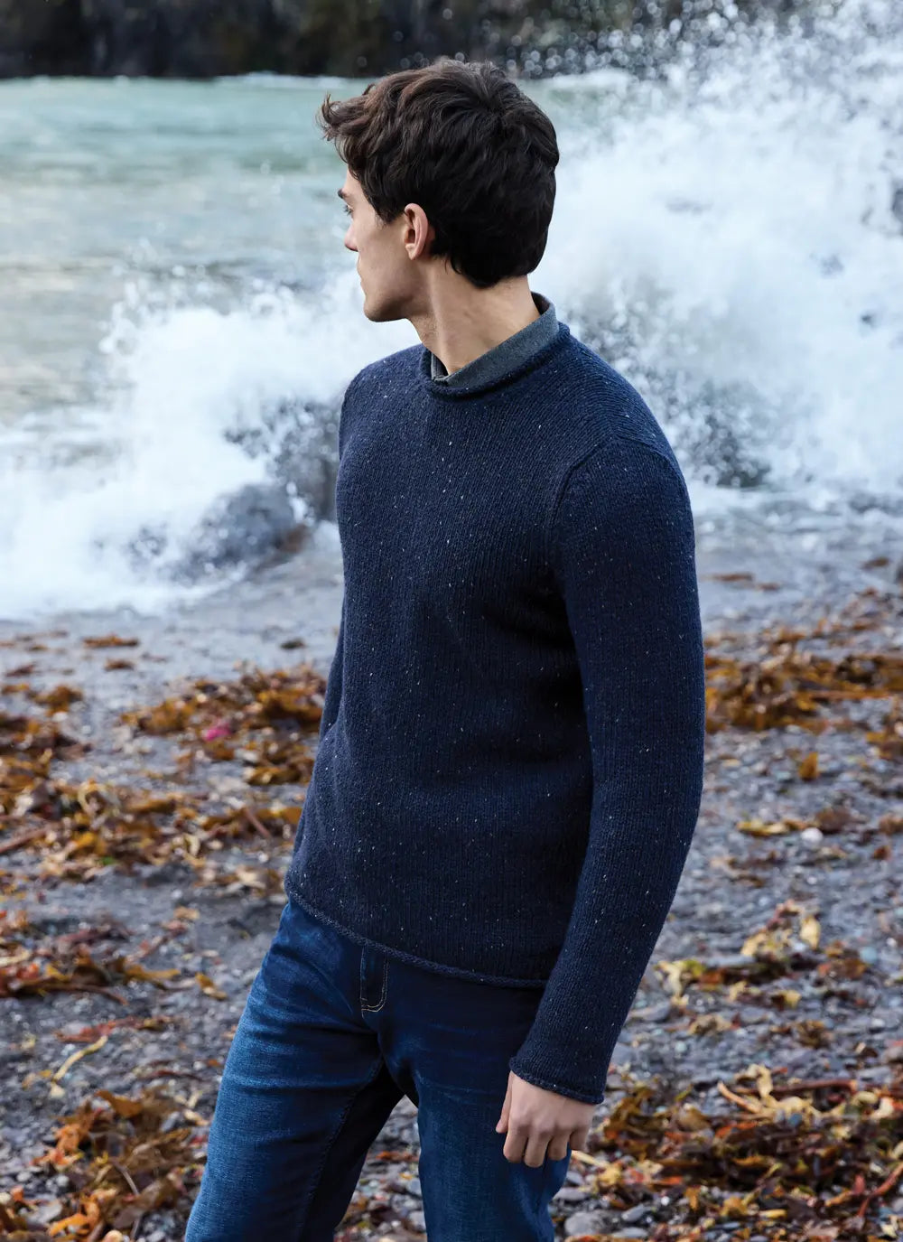 Fisherman Out of Ireland FI600M. Merino Wool Men's jumper in Navy Fleck.
