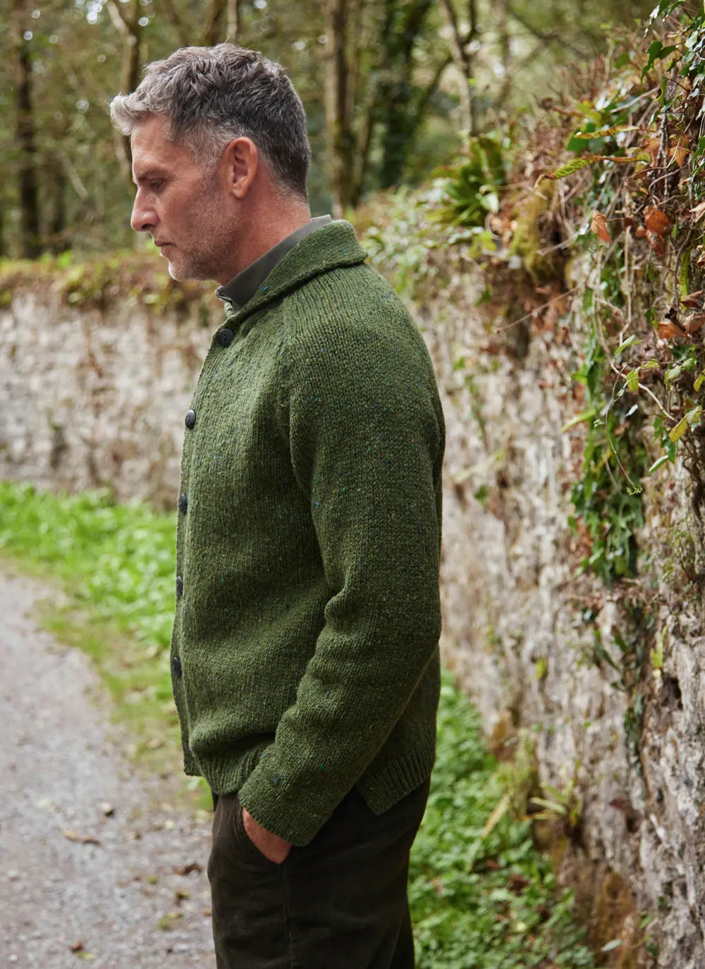 Men's cardigan in Merino Wool - Fisherman Out Of Ireland Green