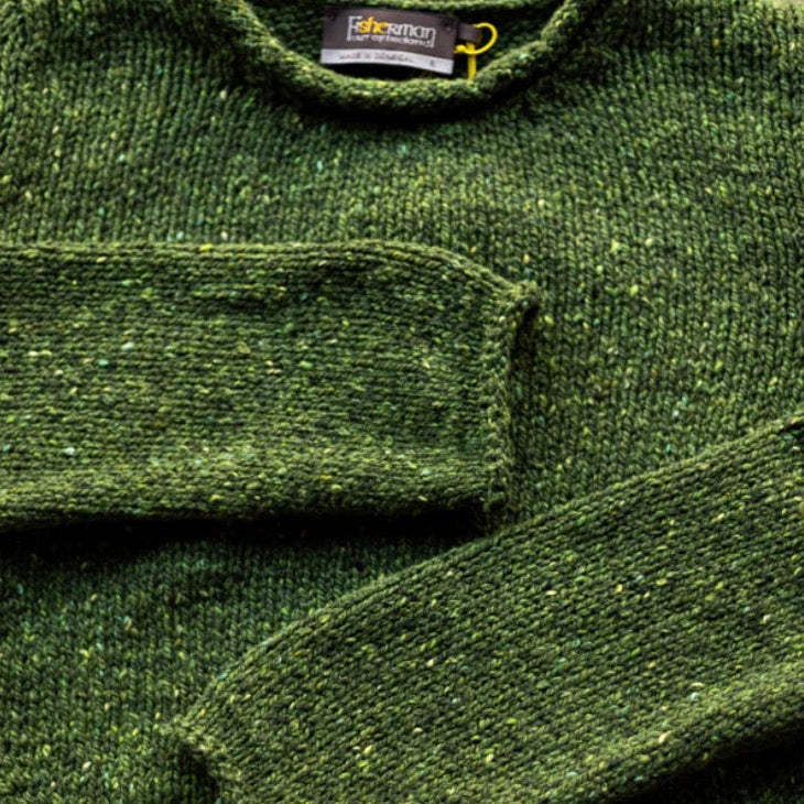 Fisherman Out of Ireland. Women's jumper in tweed green