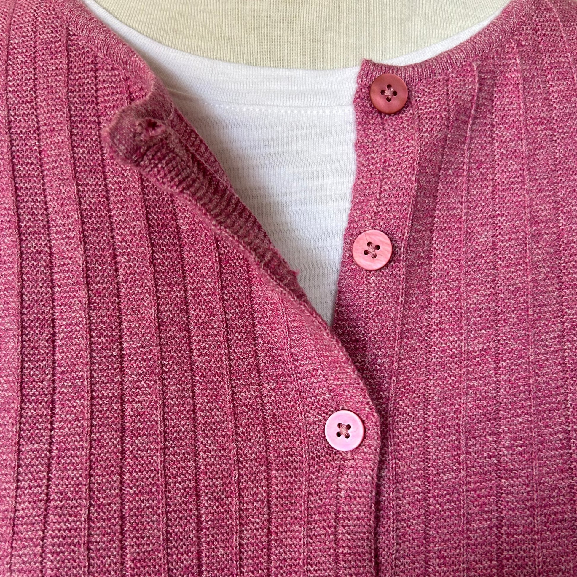 Sapho Cardigan from NOK. Quality Danish design from Charlotte Mansted eco cotton pink cardigan.