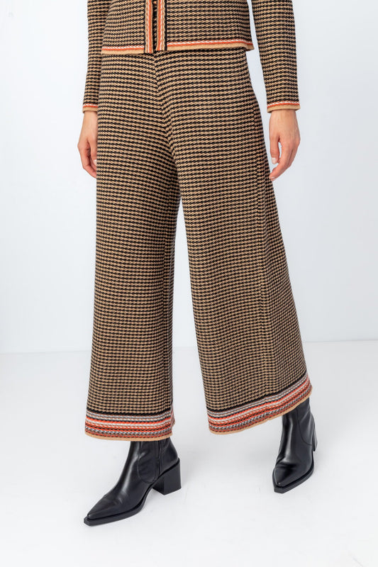 IVKO's pants for women in black Jacquard structured pattern