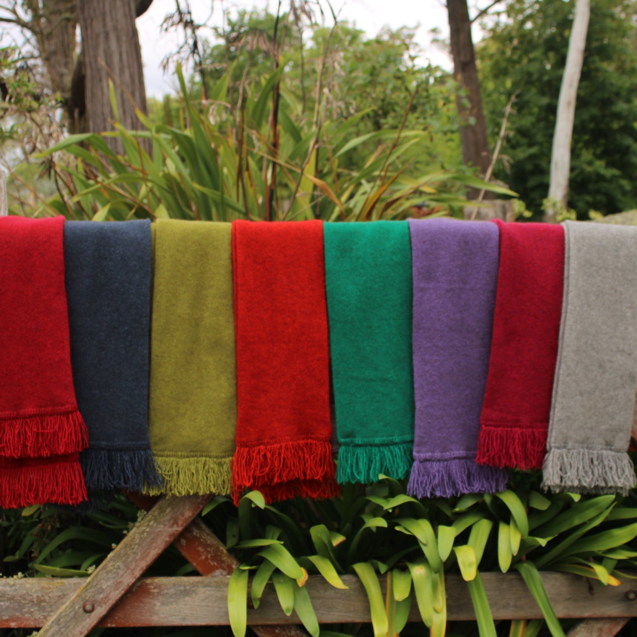 Lothlorian possum scarf in heather