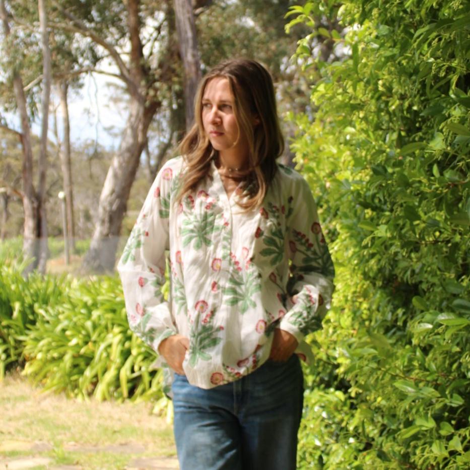 Mandalay Designs Seaweed Shirt Coral.